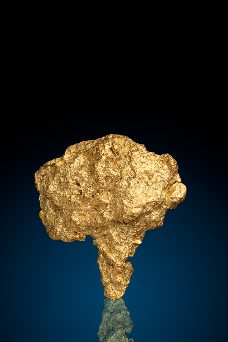 (image for) Interesting and Uniquely Shaped Rare Gold Nugget - Australia - 9.79 grams